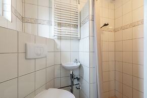 Holiday Home Effe Sprage in Callanstoog Centre