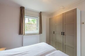 Holiday Home Effe Sprage in Callanstoog Centre