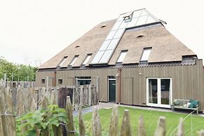 Hoeve Landzicht Accommodation for 24-people