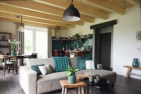 Hoeve Landzicht Accommodation for 24-people