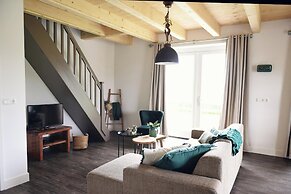 Hoeve Landzicht Accommodation for 24-people
