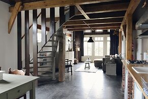 Hoeve Landzicht Accommodation for 24-people
