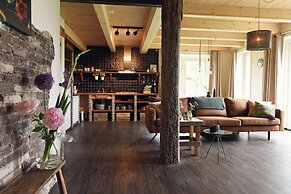 Hoeve Landzicht Accommodation for 24-people