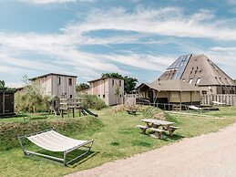 Rustic Beach Getaway w/ Bikes