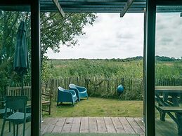 Rustic Beach Getaway w/ Bikes