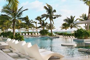SLS Playa Mujeres – ALL Inclusive Collection