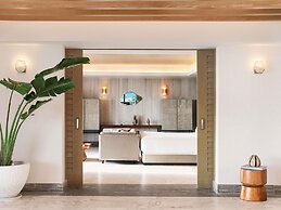 SLS Playa Mujeres – ALL Inclusive Collection
