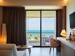 SLS Playa Mujeres – ALL Inclusive Collection