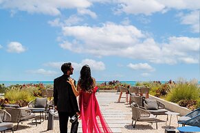 SLS Playa Mujeres – ALL Inclusive Collection
