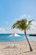 SLS Playa Mujeres – ALL Inclusive Collection