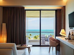 SLS Playa Mujeres – ALL Inclusive Collection