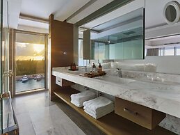 SLS Playa Mujeres – ALL Inclusive Collection