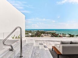 SLS Playa Mujeres – ALL Inclusive Collection