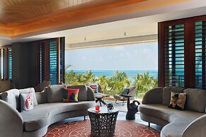 SLS Playa Mujeres – ALL Inclusive Collection
