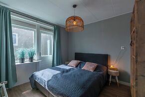 Spacious Home With Garden