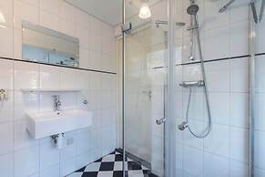 Holiday Home Near Groote Keeten Beach