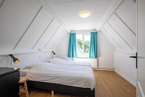 Holiday Home in Texel Near the Beach