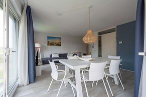 Cozy Apartment Near Beach