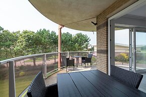 Cozy Apartment Near Beach
