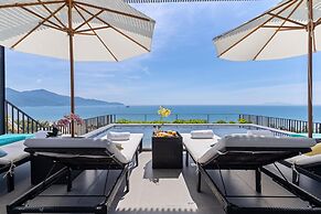 JBAY Beachfront Boutique Hotel
