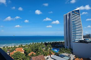 JBAY Beachfront Boutique Hotel