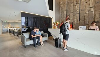 JBAY Beachfront Boutique Hotel