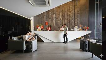 JBAY Beachfront Boutique Hotel