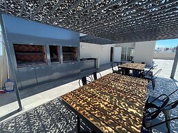 Caballito Retreat Balcony and Rooftop Pool
