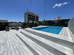 Splendid, Modern, and Cozy With Pool