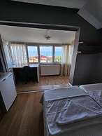 Kalmuk Suite Hotel