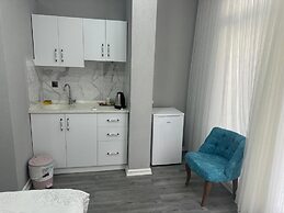 Kalmuk Suite Hotel