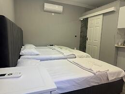 Kalmuk Suite Hotel