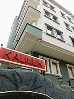 Kalmuk Suite Hotel