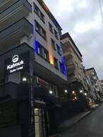Kalmuk Suite Hotel