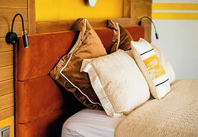 Madam Sweet Resort