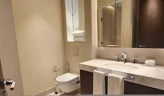 Manzil - 2BR Burj View Connected to Dubai Mall
