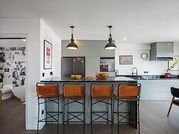 Tribeca Residence