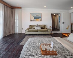 Tribeca Residence
