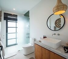 Tribeca Residence