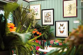 The Palm