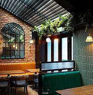 The Palm