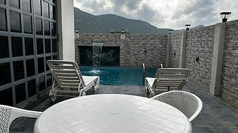 magnifica Luxurious Villa by daranga