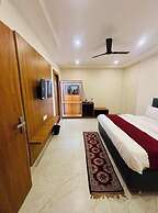 Maharishi Inn