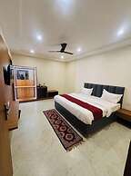 Maharishi Inn