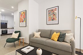 Solaga - Soho Suites