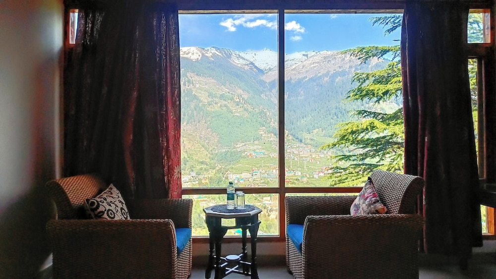 6th Element Cottages