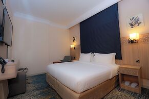 Nawazi Towers Hotel