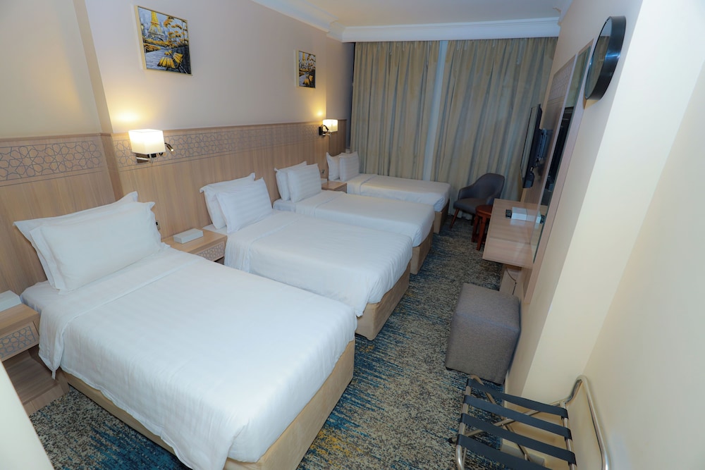 Nawazi Towers Hotel
