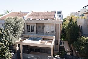 HaSharon Tranquil Villa by Sea N' Rent