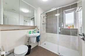 Charming 3 Bedroom House in Reading